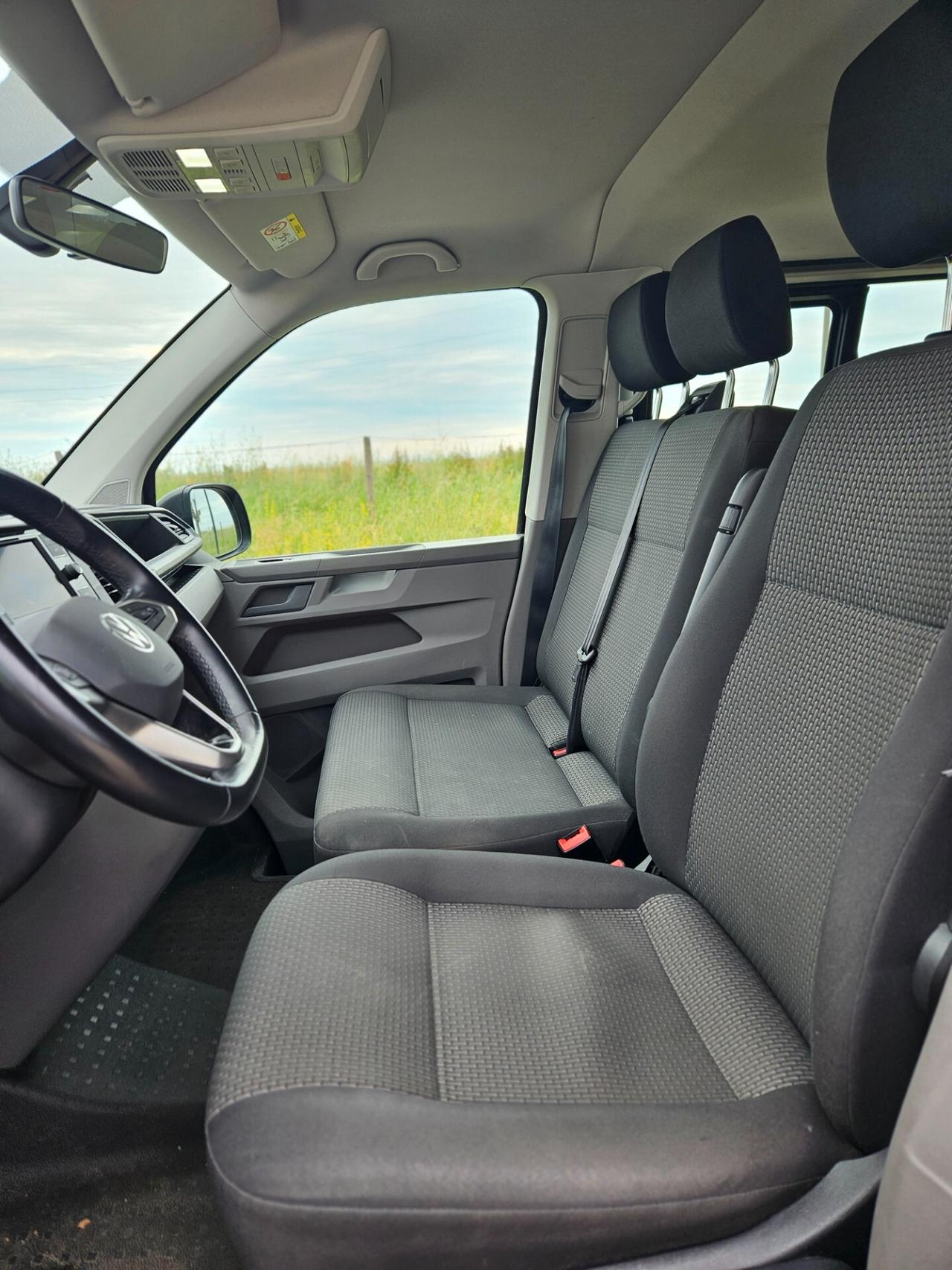 Volkswagen Caravelle 2.0 TDI 150CV PC Trendline 9posti