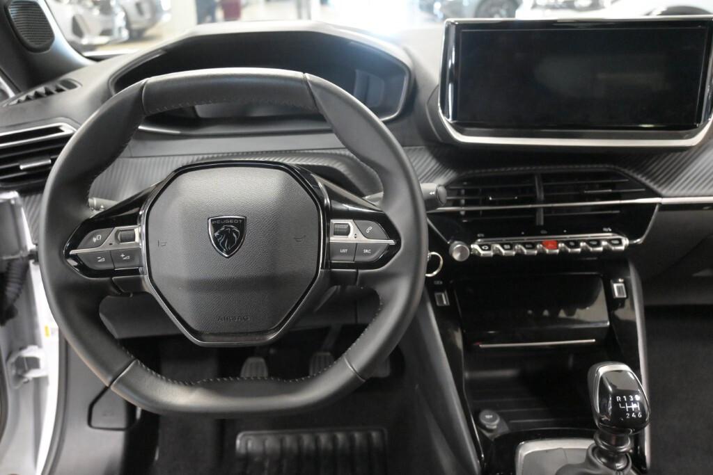 PEUGEOT 2008 1.2 100CV ALLURE *2025