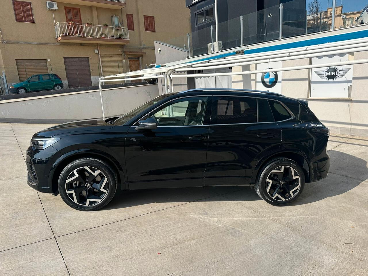Volkswagen Tiguan 2.0 TDI 150 CV DSG R-Line