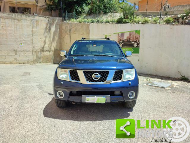 NISSAN Pathfinder 2.5 dCi LE Platinum