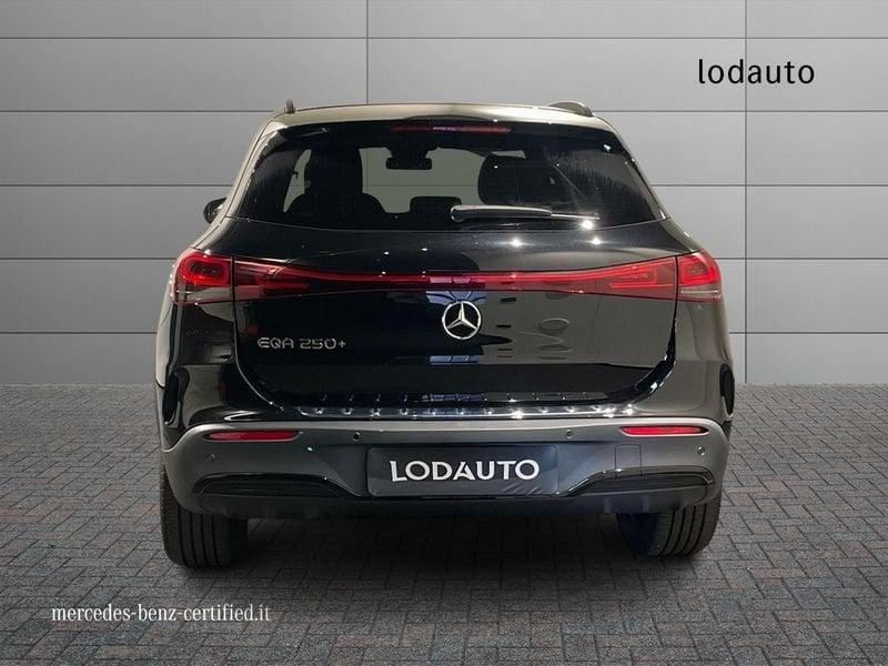 Mercedes-Benz EQA 250+ AMG Line Advanced