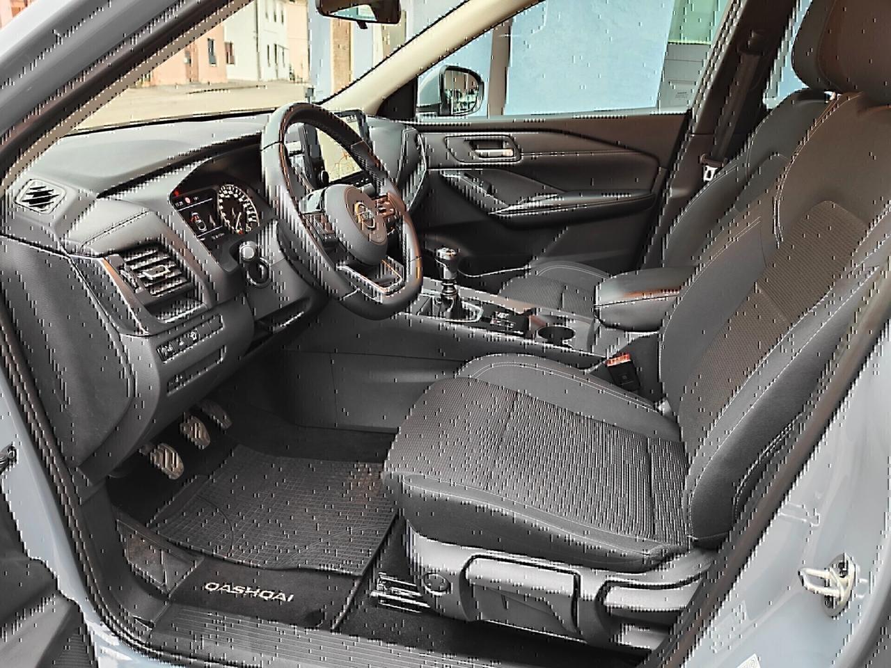 Nissan Qashqai MHEV 140 CV Business