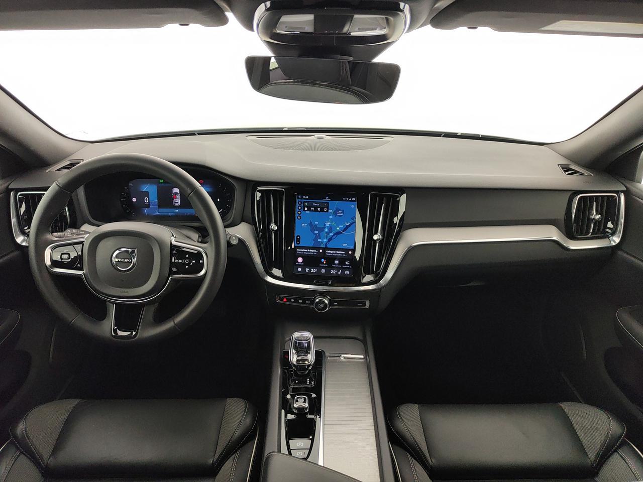 VOLVO V60 Cross Country 2.0 b4 Plus awd auto