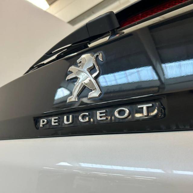 PEUGEOT 3008 Hybrid4 300 e-EAT8 GT Pack TETTO APRIBILE