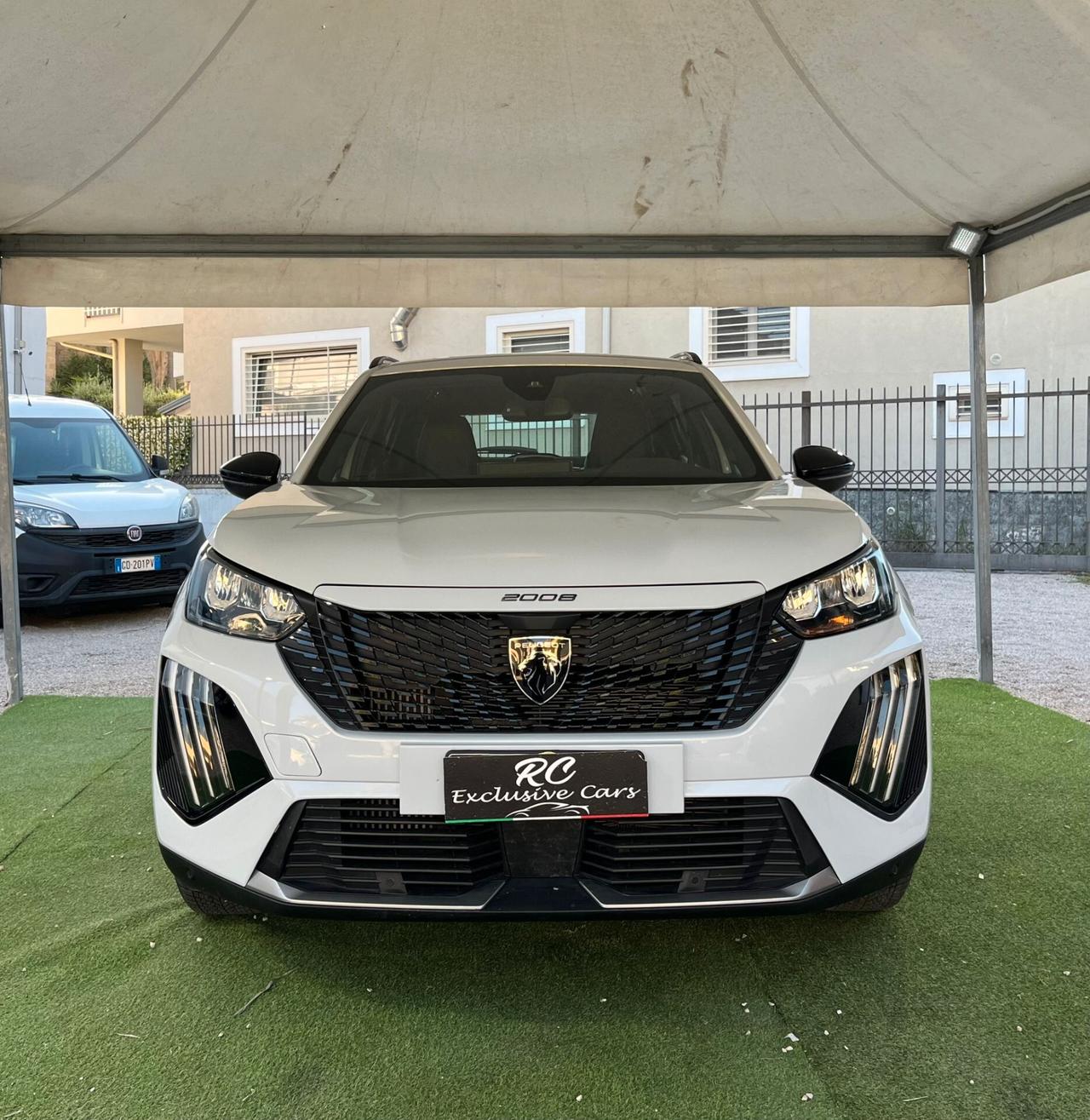 Peugeot 2008 BlueHDi 130 S&S EAT8 Allure