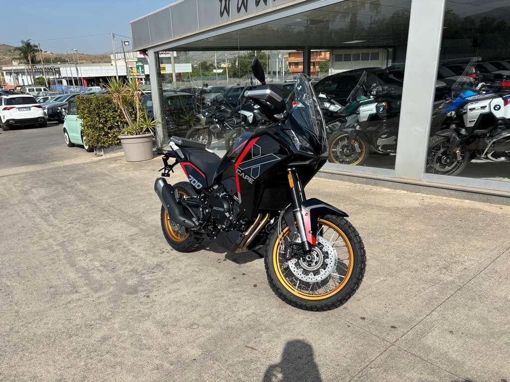 Moto Morini X-Cape 700 nuova pronta consegna a 74 euro al mese