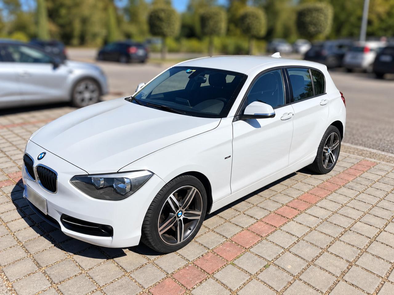 Bmw 116 116d 5p. Efficient Dynamics Sport