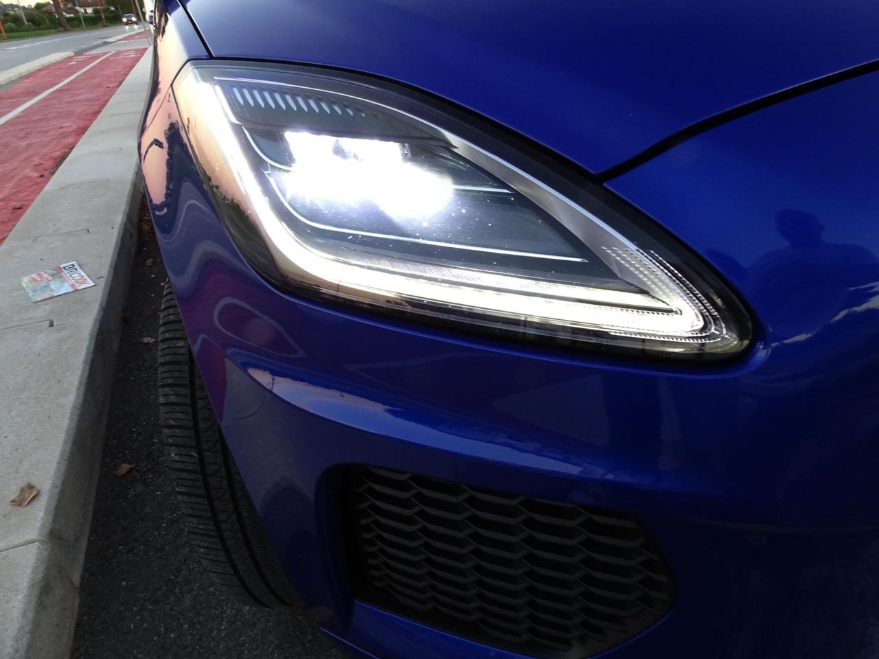 Jaguar E-Pace 2.0 AWD aut. R-Dynamic S