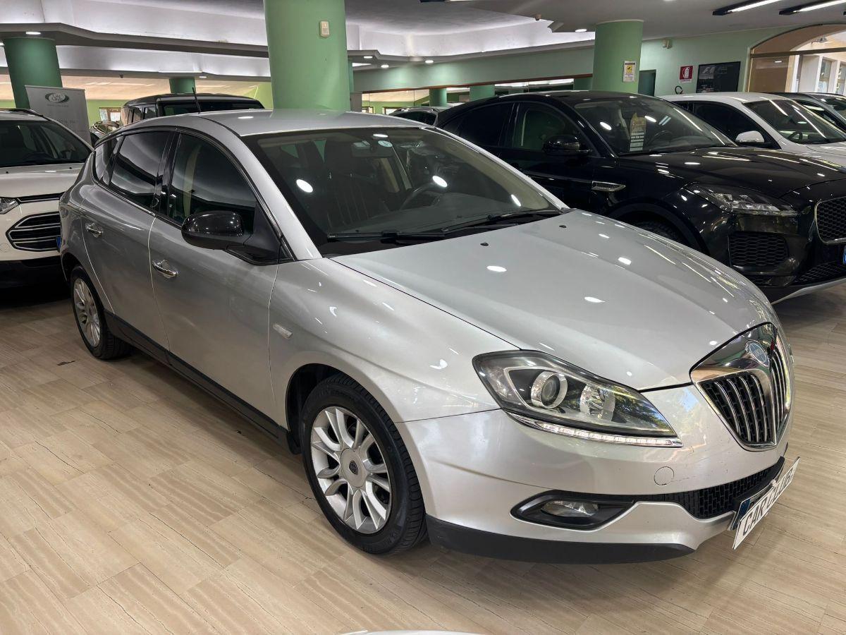 Lalcia Delta 1.6 M.Jet 120cv Oro