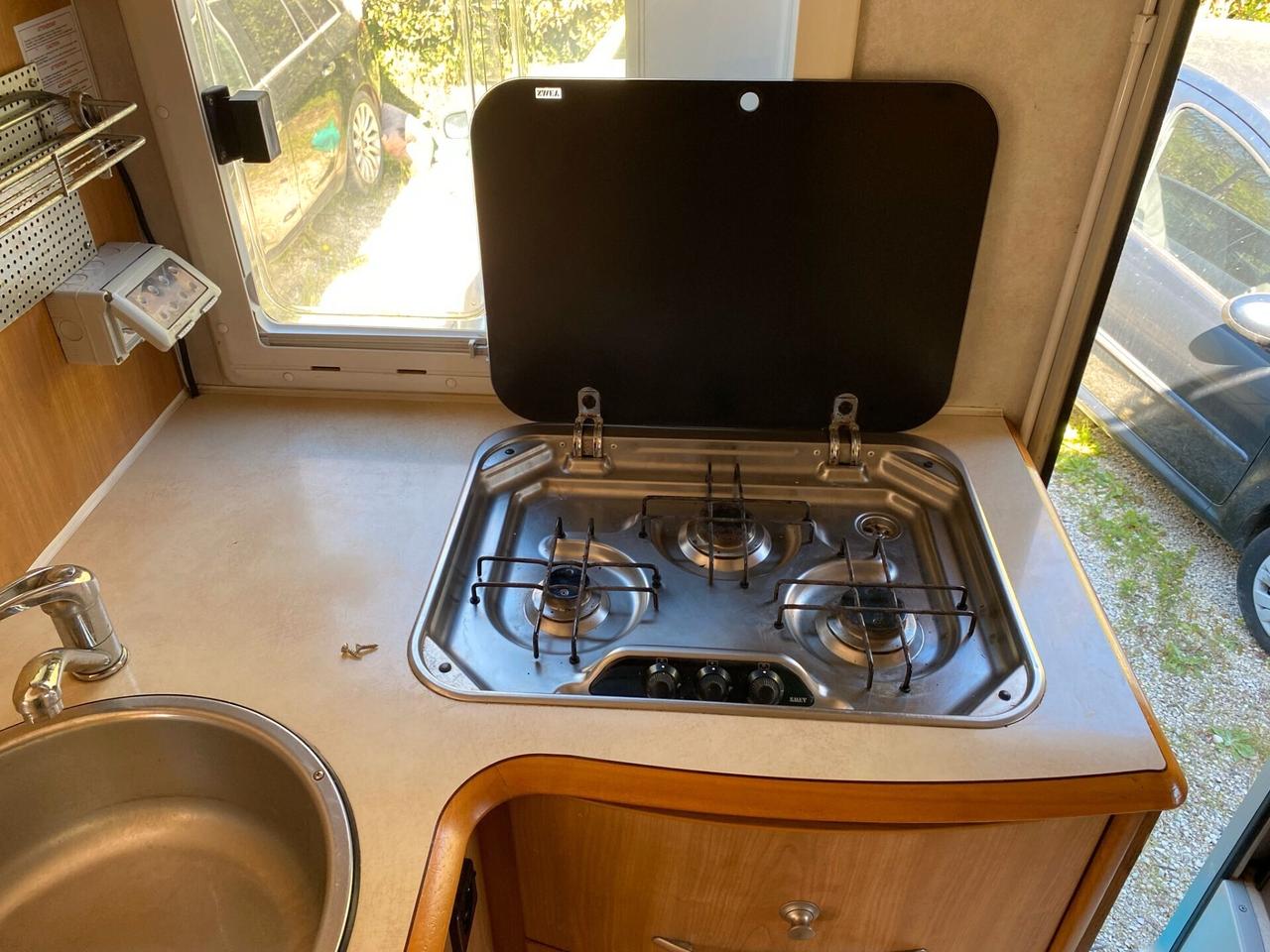 RIMOR SUPERBRIG 678 OMOLOGATO PER 6 PERSONE CLASSIC FORD TRANSIT