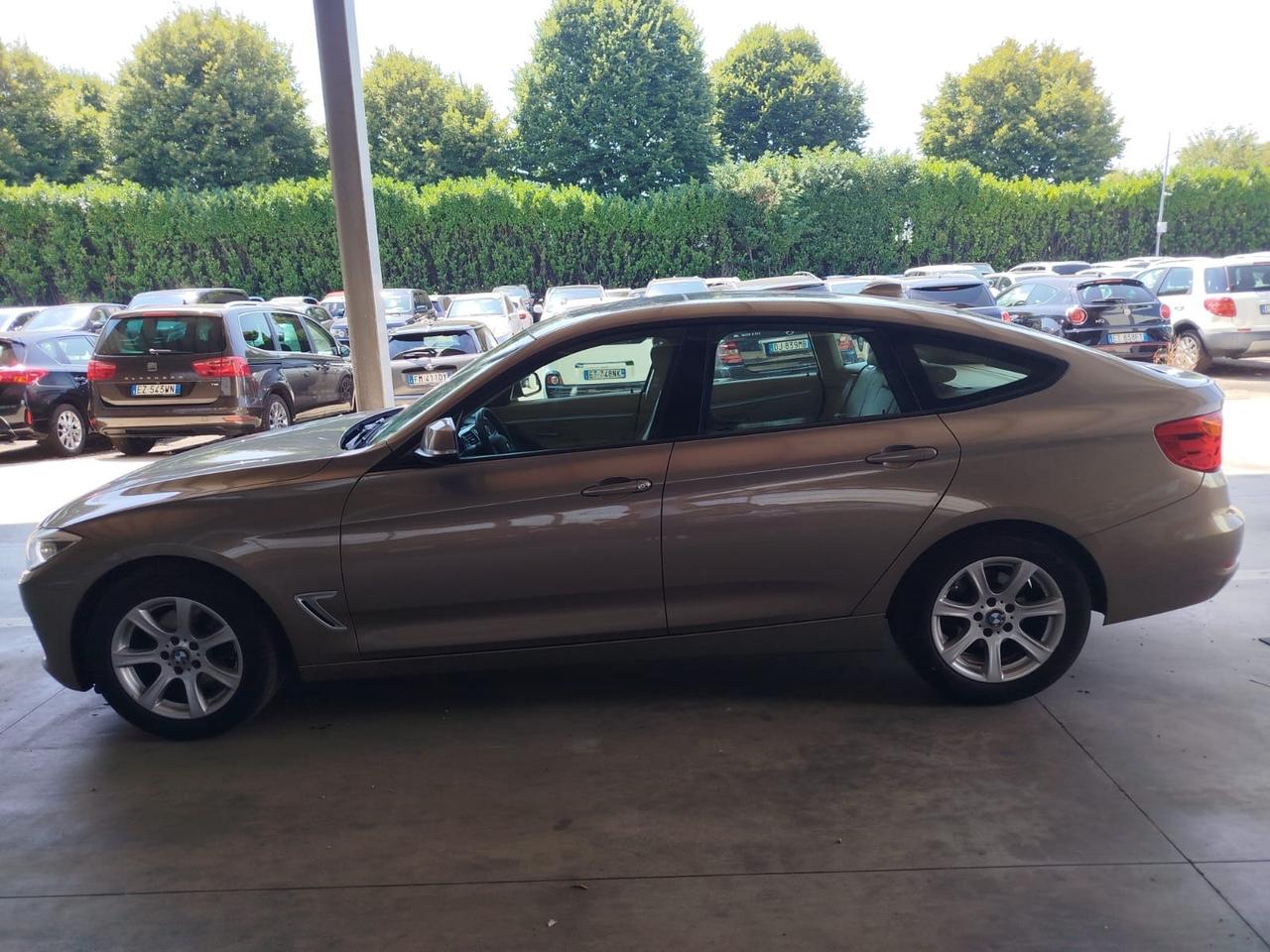 Bmw 320d Gran Turismo xdrive Business auto IN ARRIVO