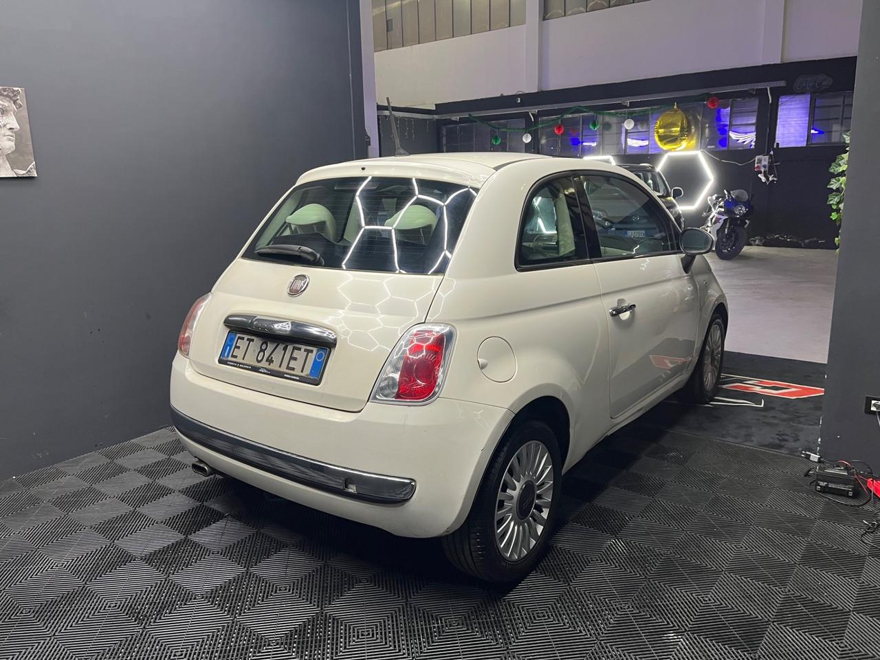 Fiat 500 1.2 Lounge 69 CV – 2014 – Ottime condizioni – Adatta Neopatentati