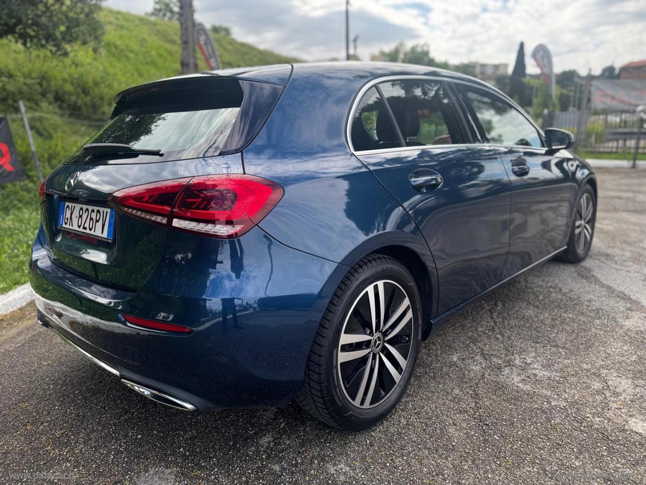 MERCEDES-BENZ A 180 d Automatic Executive