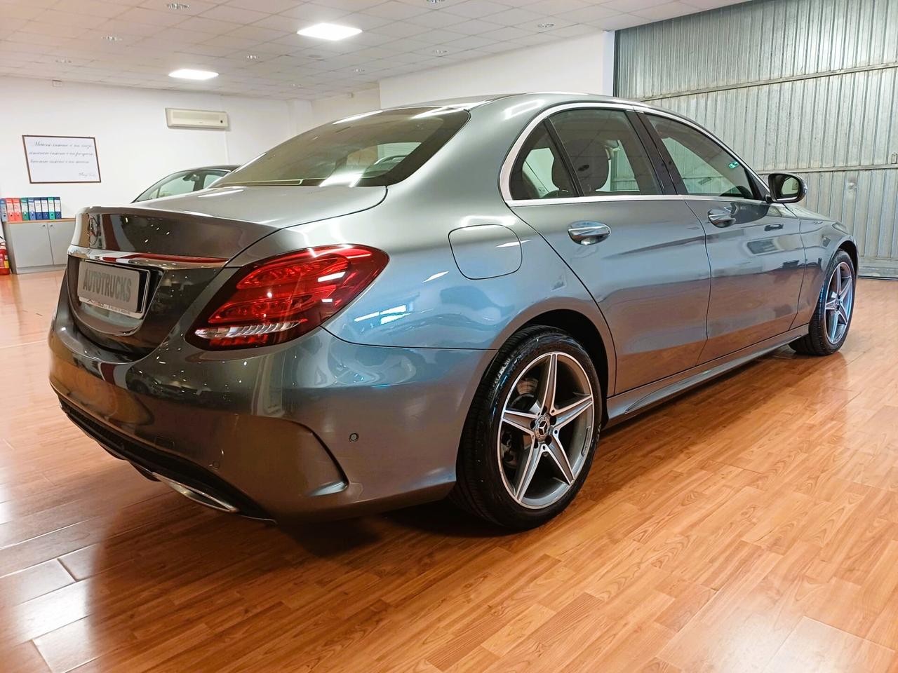 Mercedes-benz C 180 AMG