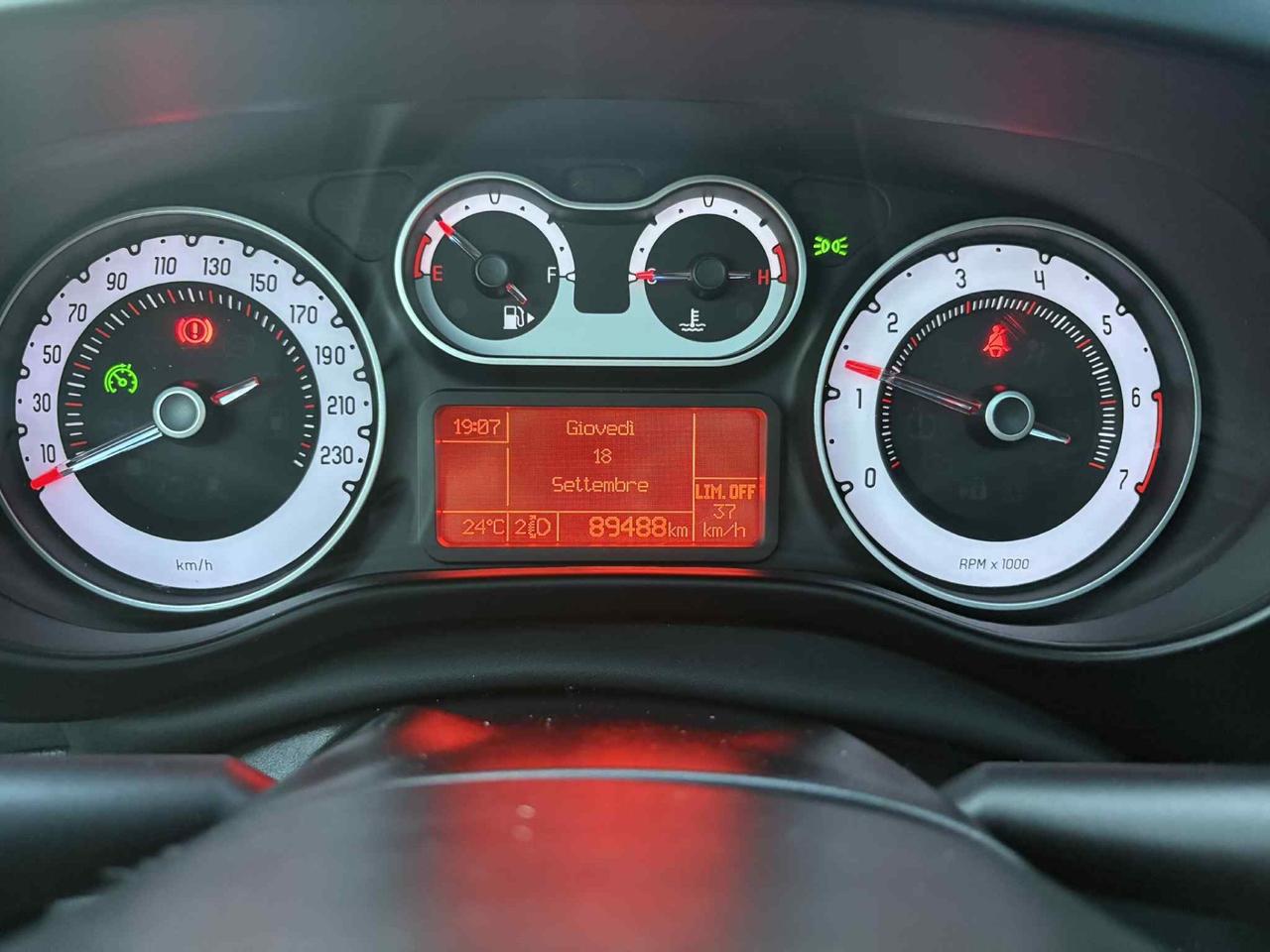 Fiat 500L 1.4 95 CV Lounge E6