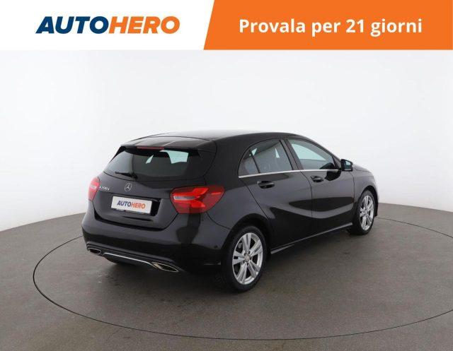 MERCEDES-BENZ A 200 d Automatic Sport