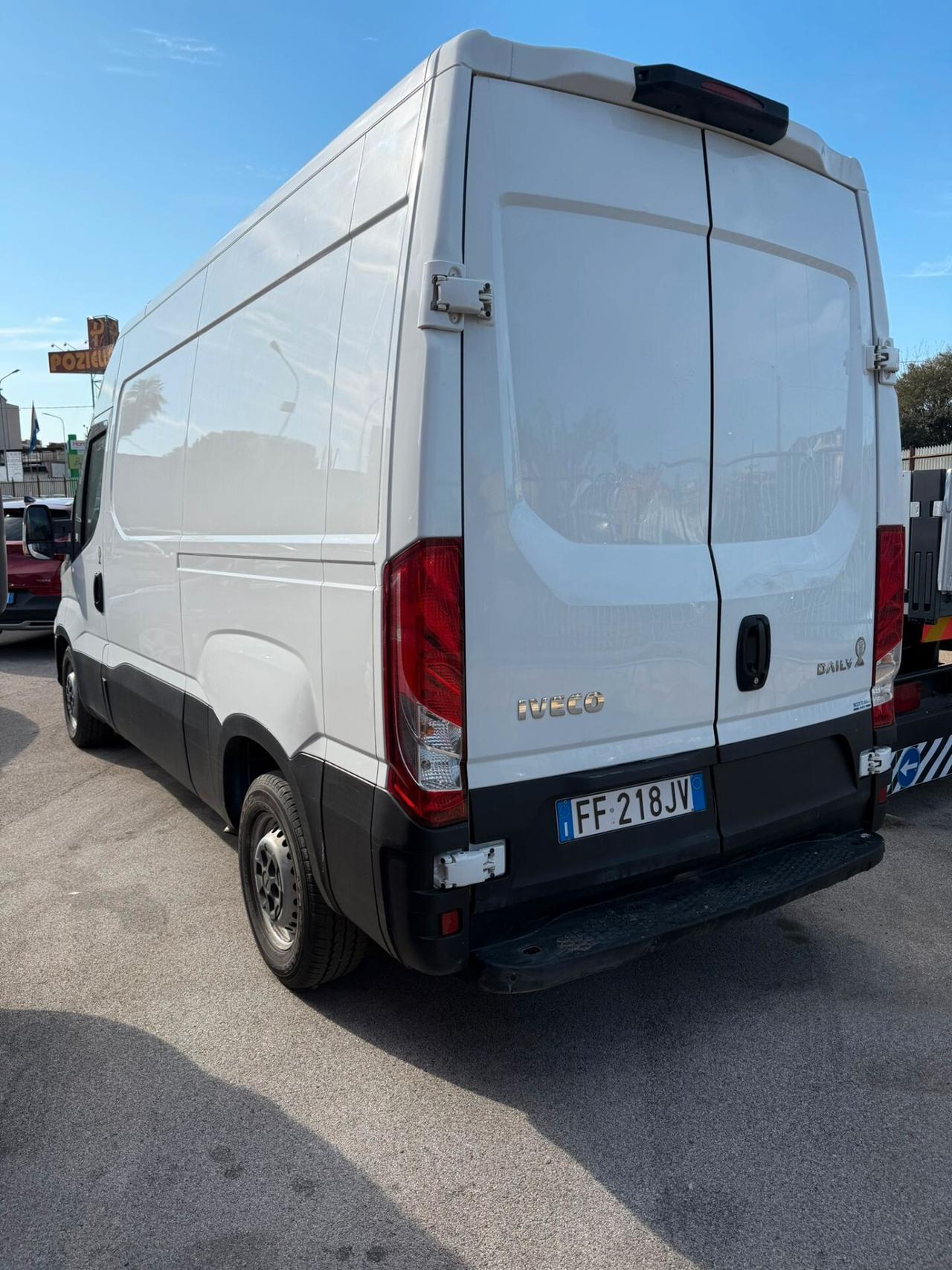 Iveco Daily con 160.000 km