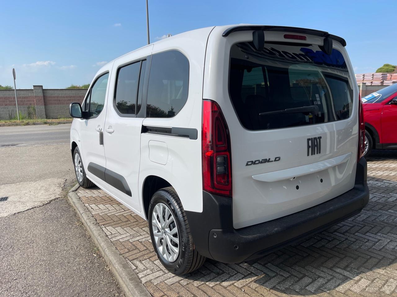 Fiat Doblò 1.5 BlueHdi 100CV Crew Cab 5 Posti Nuovo Km ZERO