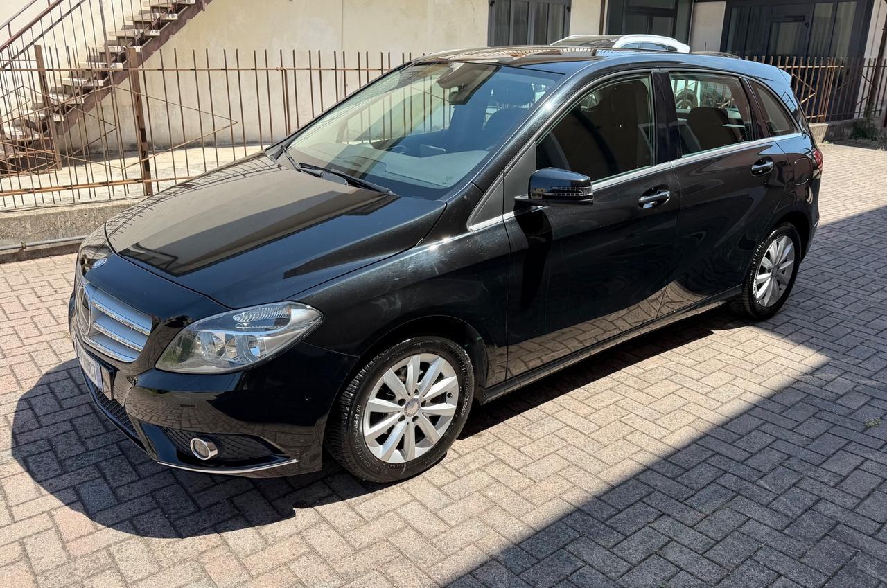 Mercedes-benz B 180 d Ok Neopatentati