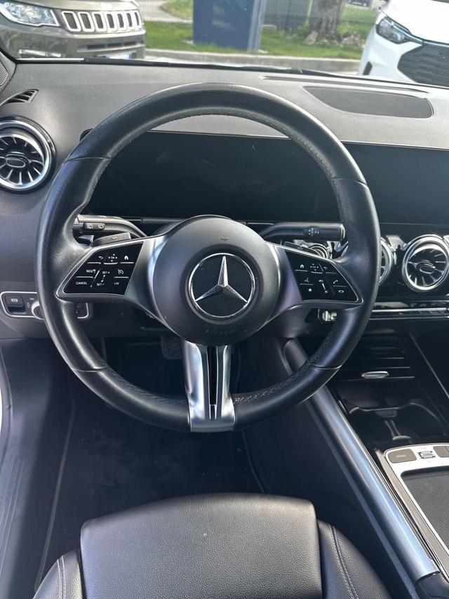 MERCEDES-BENZ GLA 200 d Automatic Progressive Advanced Plus