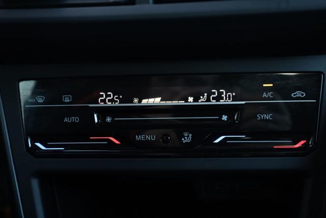 VOLKSWAGEN Taigo 1.0 TSI 115 CV R-Line