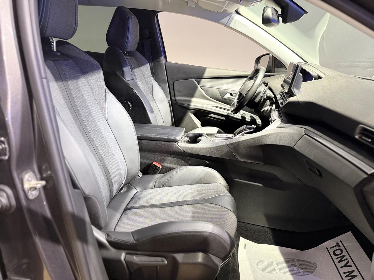 Peugeot 3008 BlueHDi 130 S&S EAT8 Allure Pack