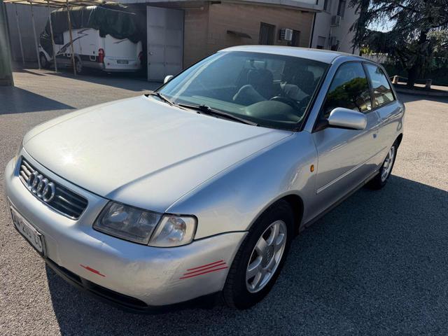 AUDI A3 1.8 turbo 20V cat 3p. Attraction Bellissima