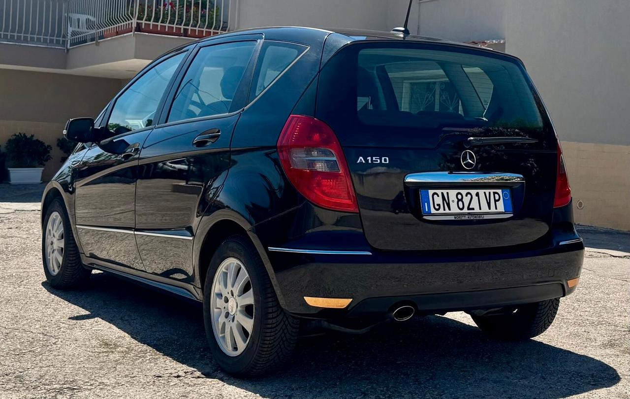Mercedes-benz A 150 A 150 BlueEFFICIENCY Coupé Avantgarde