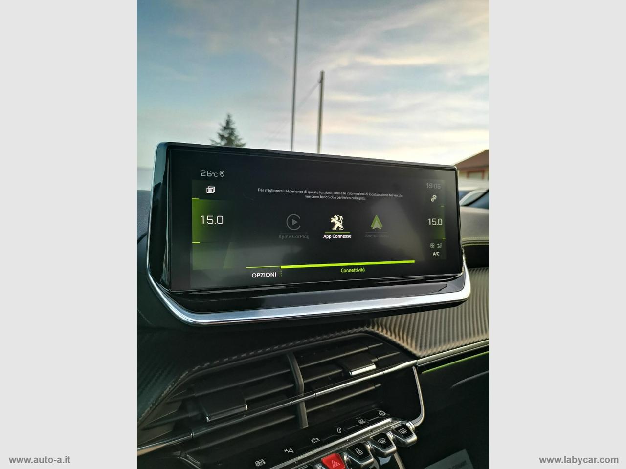 PEUGEOT 2008 BlueHDi 110 S&S GT