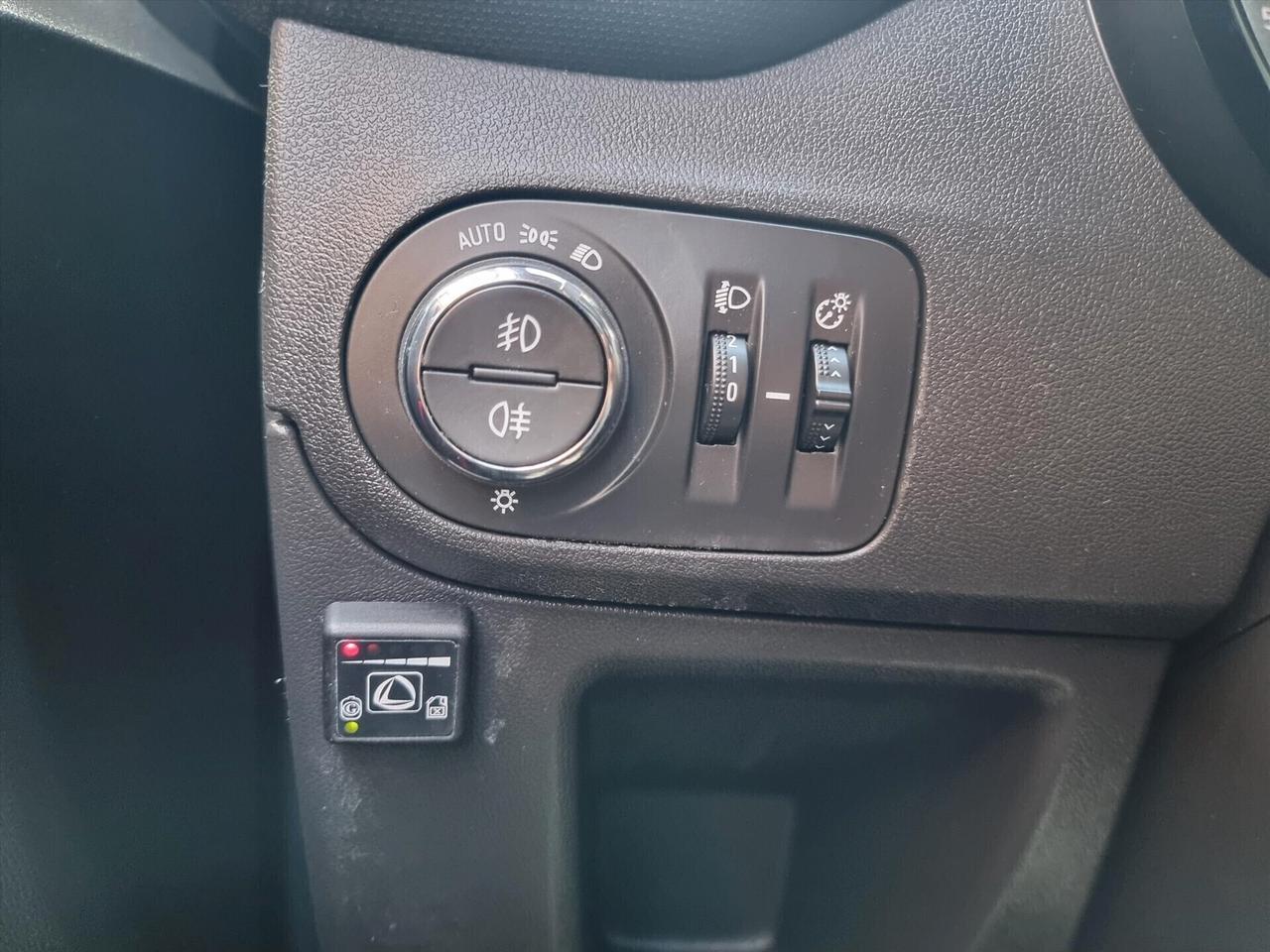 Opel Crossland X 1.2 GS 83 CV GPL ITALIANA