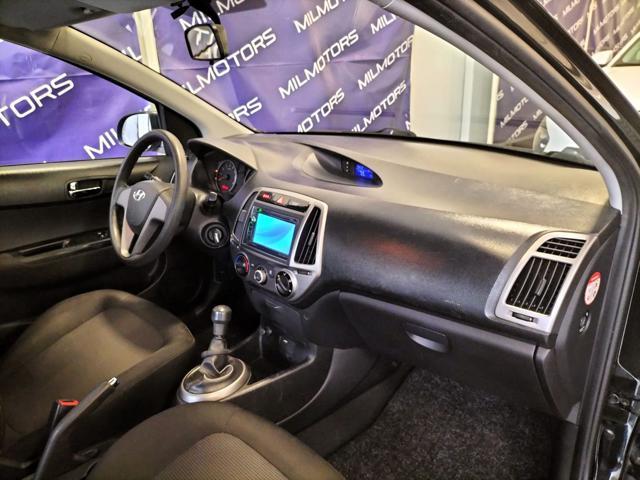 HYUNDAI i20 1.2 5p. Sound Edition