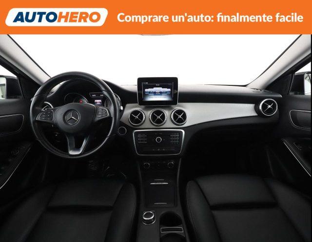 MERCEDES-BENZ GLA 200 d Sport