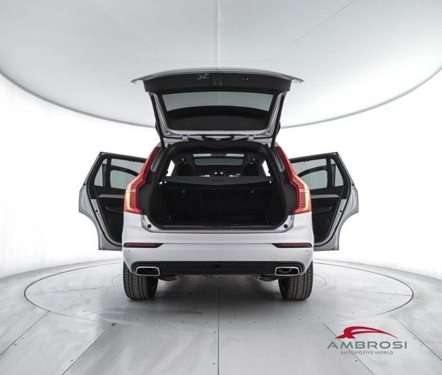 VOLVO XC90 B5 AWD Geartronic R-design