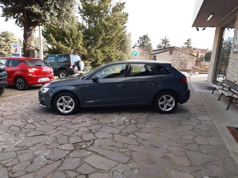 Audi A3 SPB 1.6 TDI Sport NEO PATENTATI