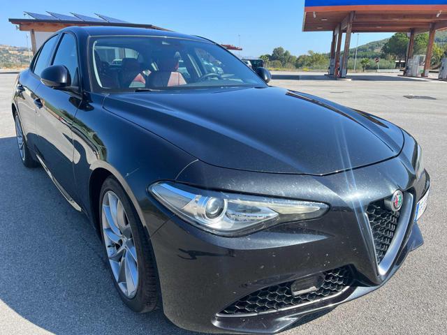 Alfa Romeo Giulia 2.2 Turbodiesel 180 CV Business Sport