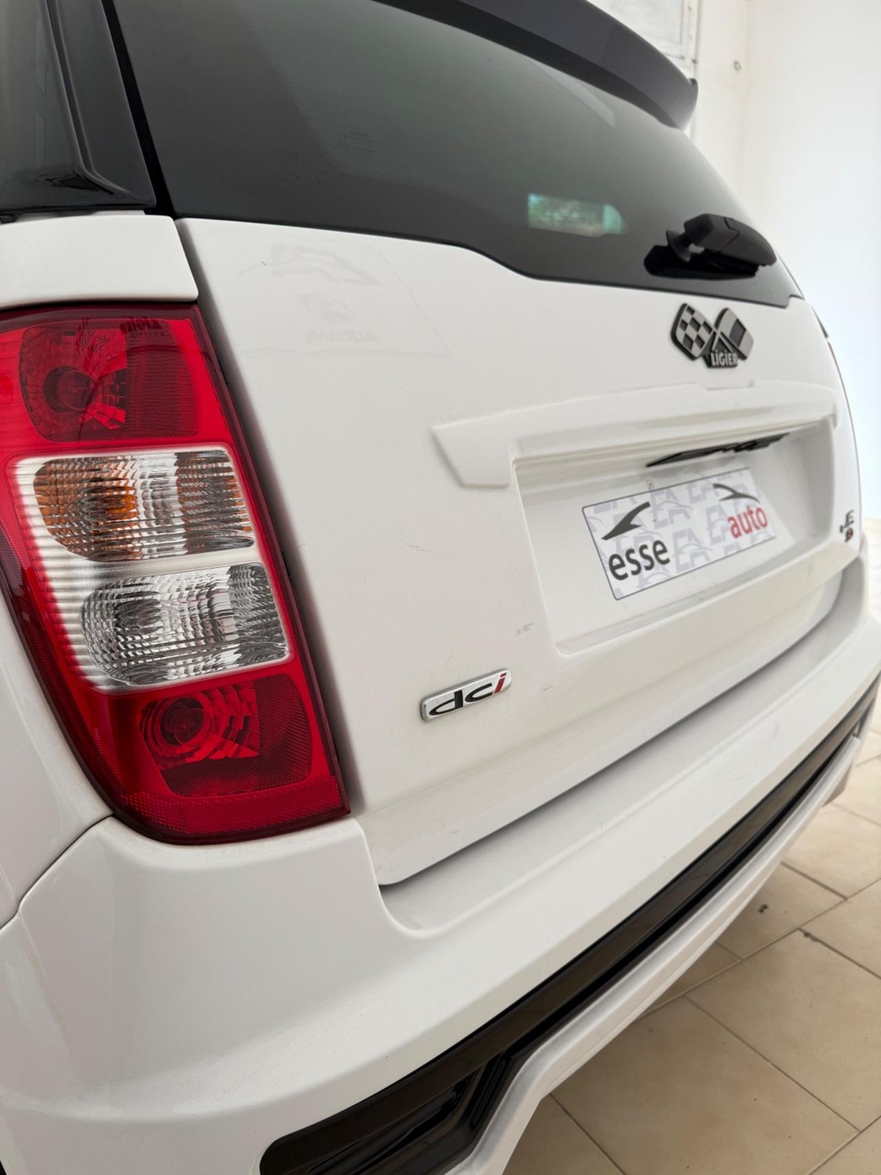 Ligier JS JS50 DCI Young Color