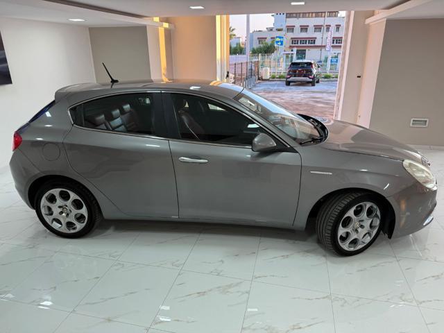ALFA ROMEO Giulietta 2.0 JTDm-2 170 CV Distinctive