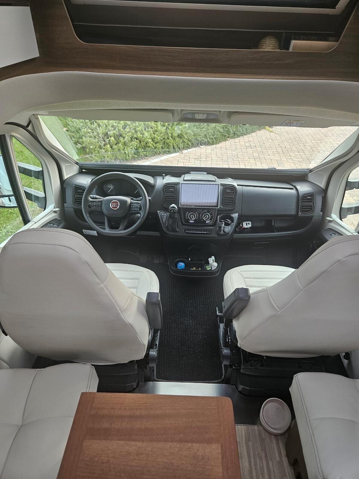 Mobilvetta KROSSER P90 180CV Autom. E6D