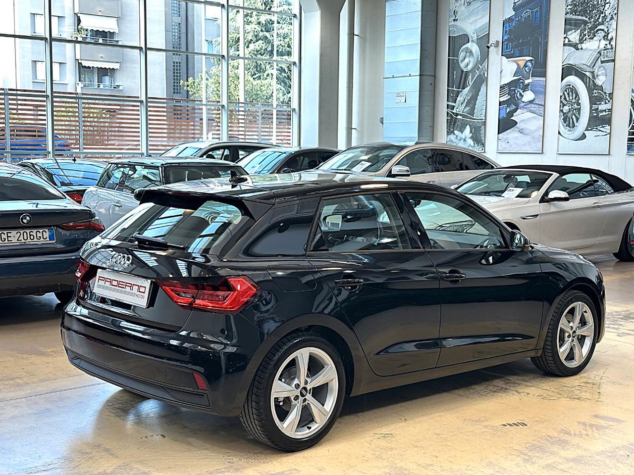 Audi A1 Sportback 30 1.0 tfsi Admired Advanced 110cv s-tronic-Carplay-LED-17"