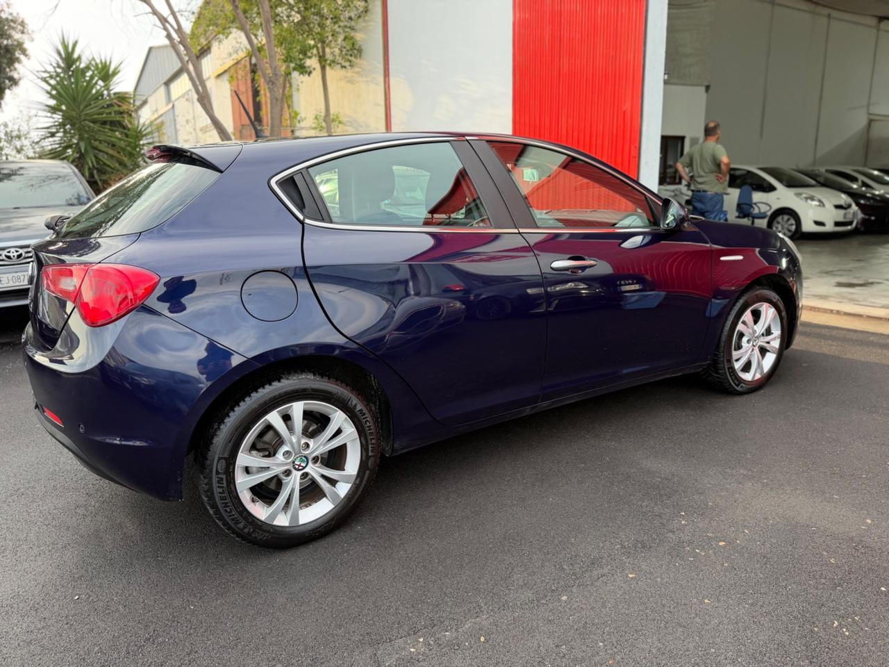 Alfa Romeo Giulietta 1.6 JTDm-2 105 CV Exclusive