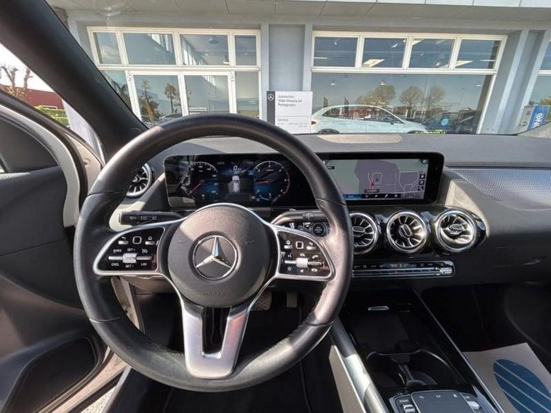 Mercedes-Benz GLA 200 D SPORT PLUS AUTO