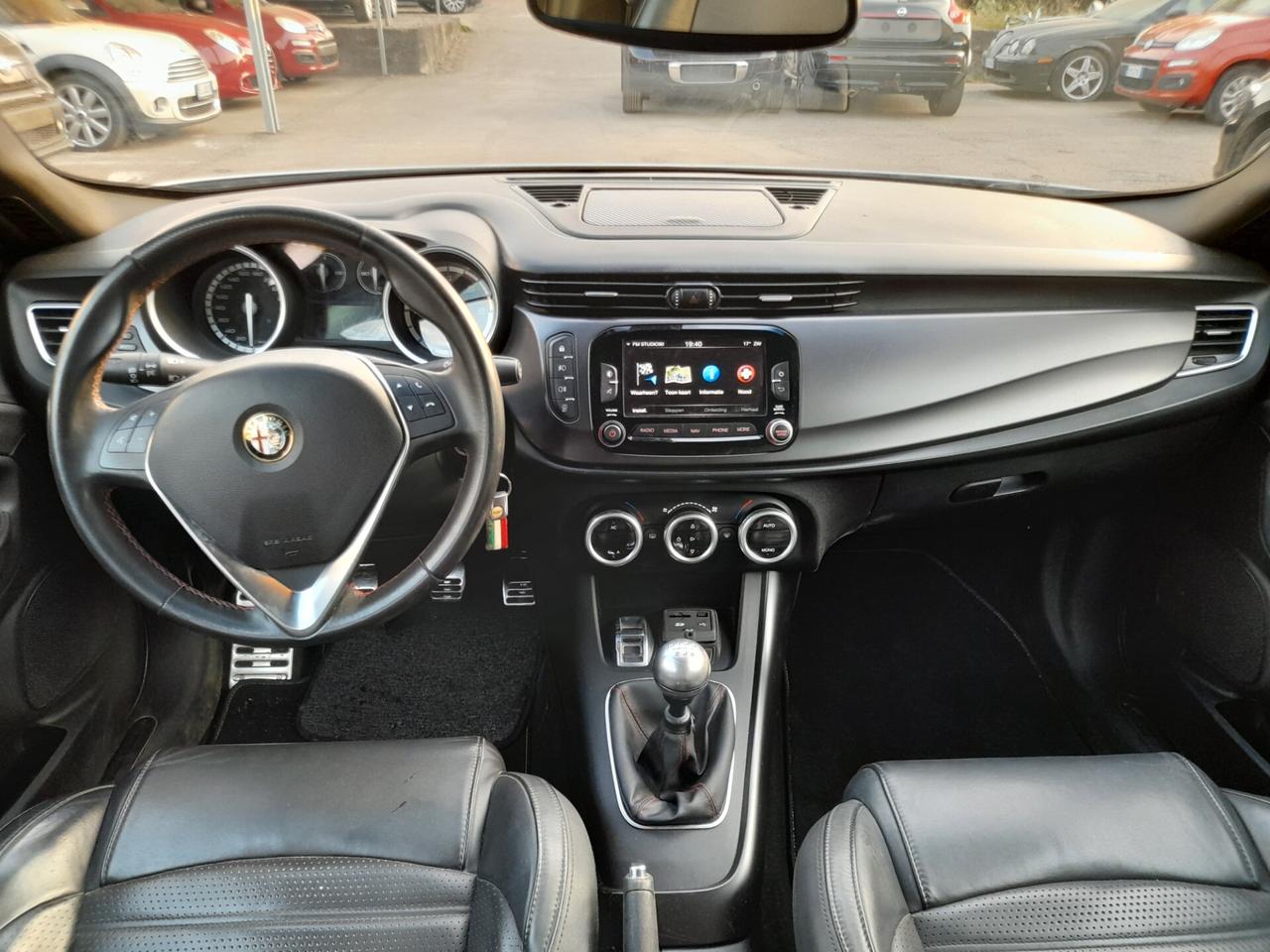 Alfa Romeo Giulietta 1.6 JTDm-2 105 CV Distinctive