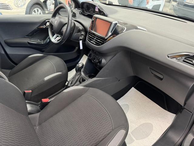 PEUGEOT 208 1° serie PureTech 82 5 porte Allure