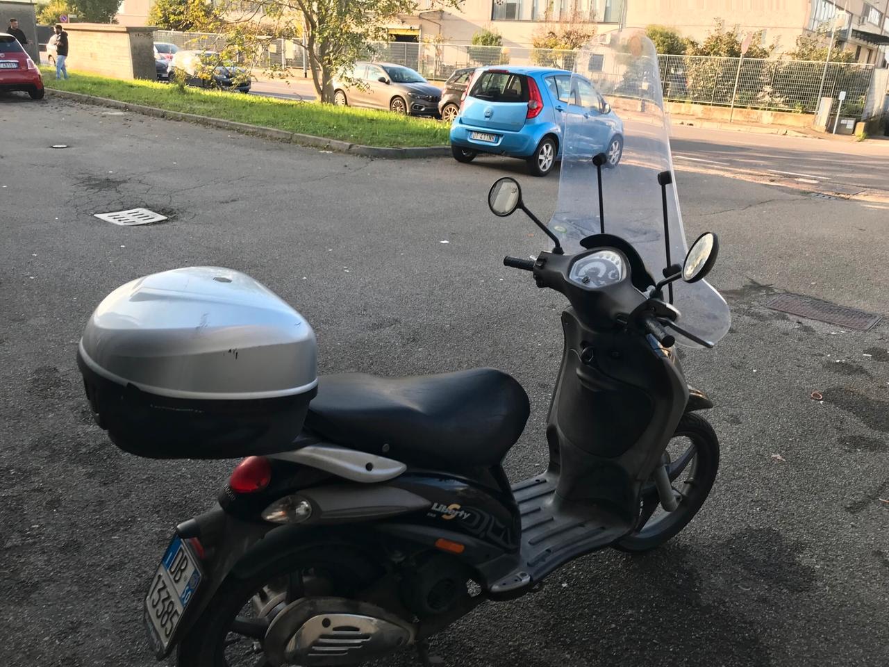 Piaggio Liberty 125 piaggio 125 liberty