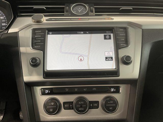 VOLKSWAGEN Passat 1.6 TDI Highline BlueMotion Technology