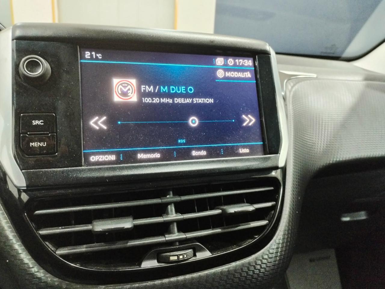 Peugeot 2008 BlueHDi 100 S&S Allure