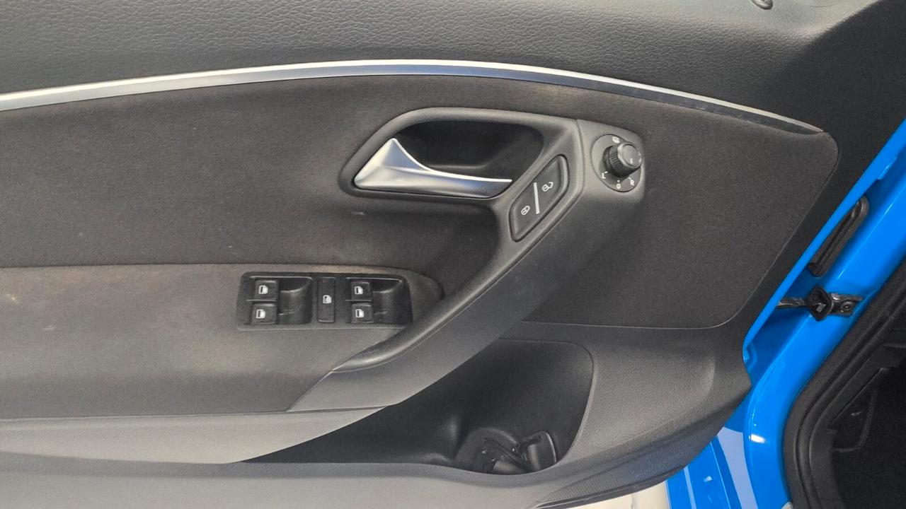 Volkswagen Polo 1.0 MPI 5p. Trendline