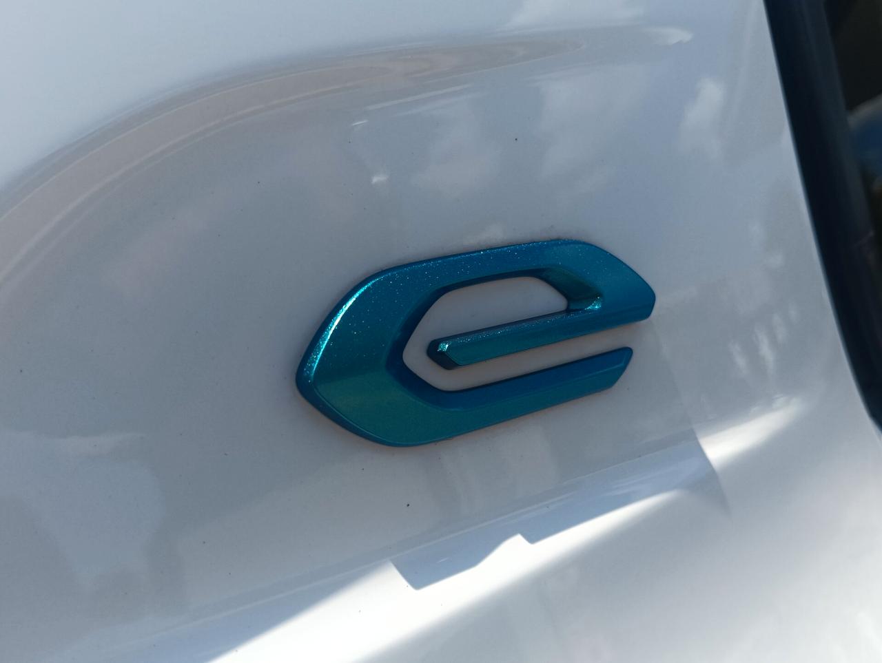 Peugeot 208 motore elettrico 136 CV 5 porte Allure Pack