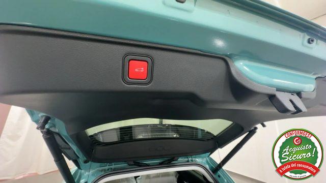 FIAT 600 Hybrid DCT MHEV La Prima