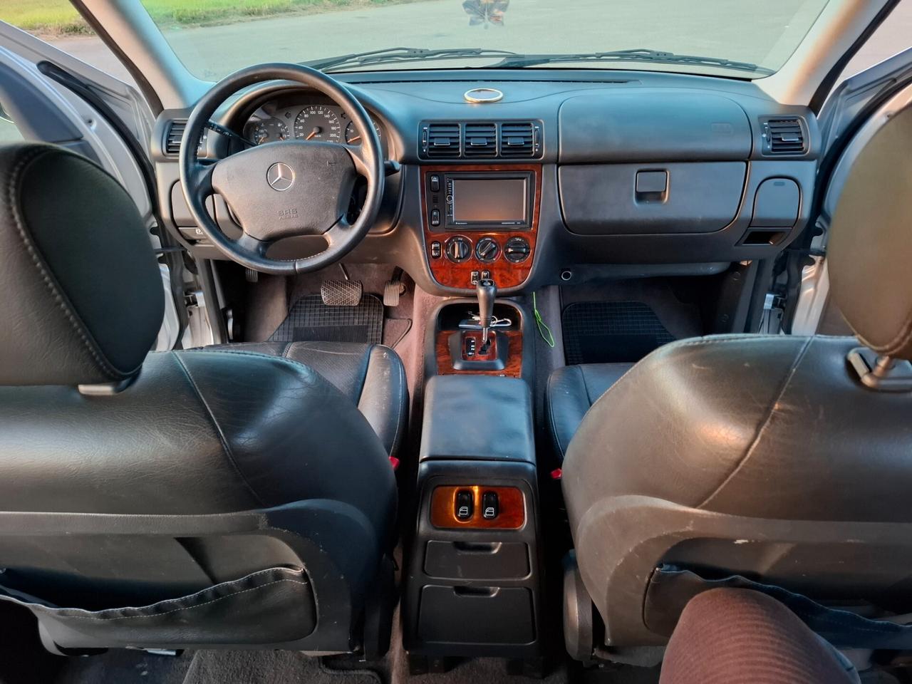 Mercedes-benz ML 270 turbodiesel cat CDI
